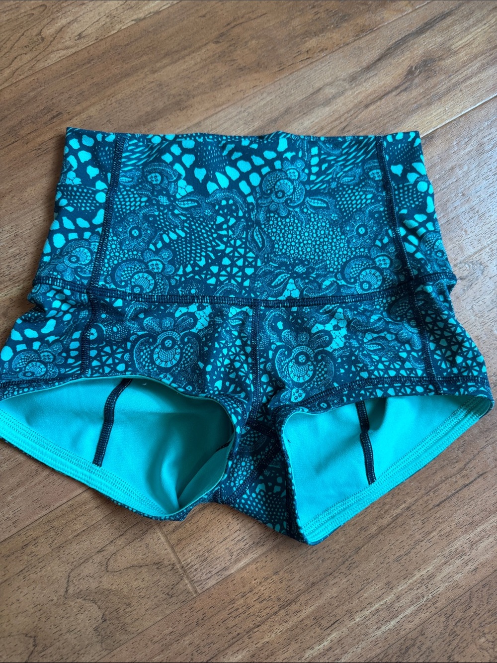 Lululemon High-Waist Floral Print Women’s Shorts